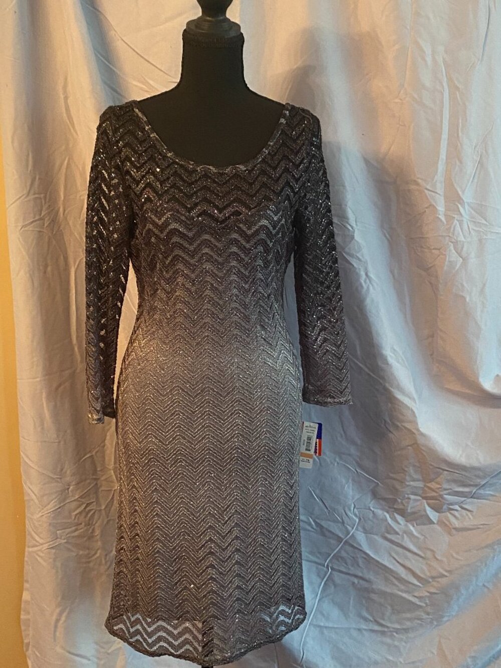 Gray/silver cocktail/evening dress